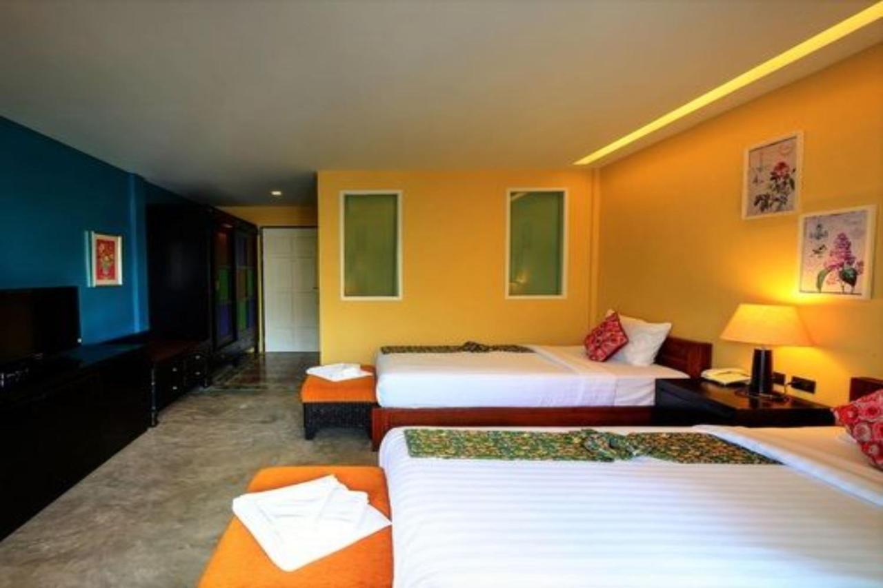 Baan Phuanda Phuket Hotel Exterior foto